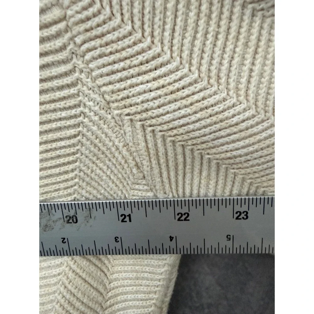 Chaps Ralph Lauren Cream Cotton Chevron Knit Crewneck Sweater Vintage Medium